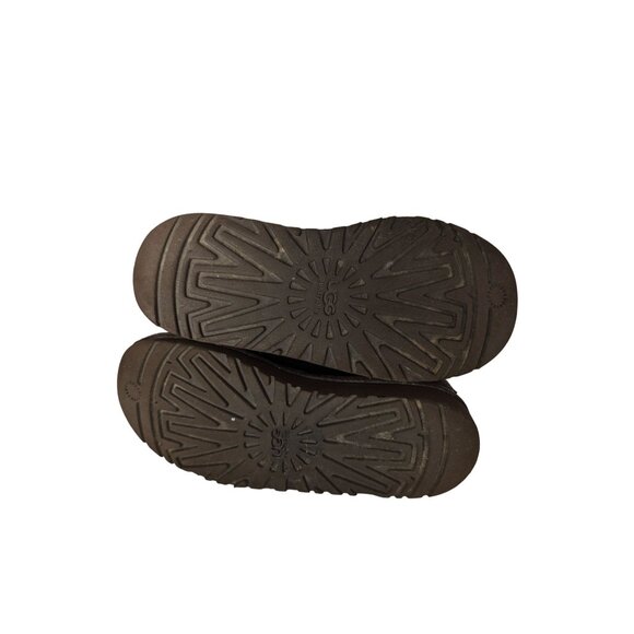 UGG Baily Button Brown suede boots Youth Girls Size 3 - Picture 8 of 11